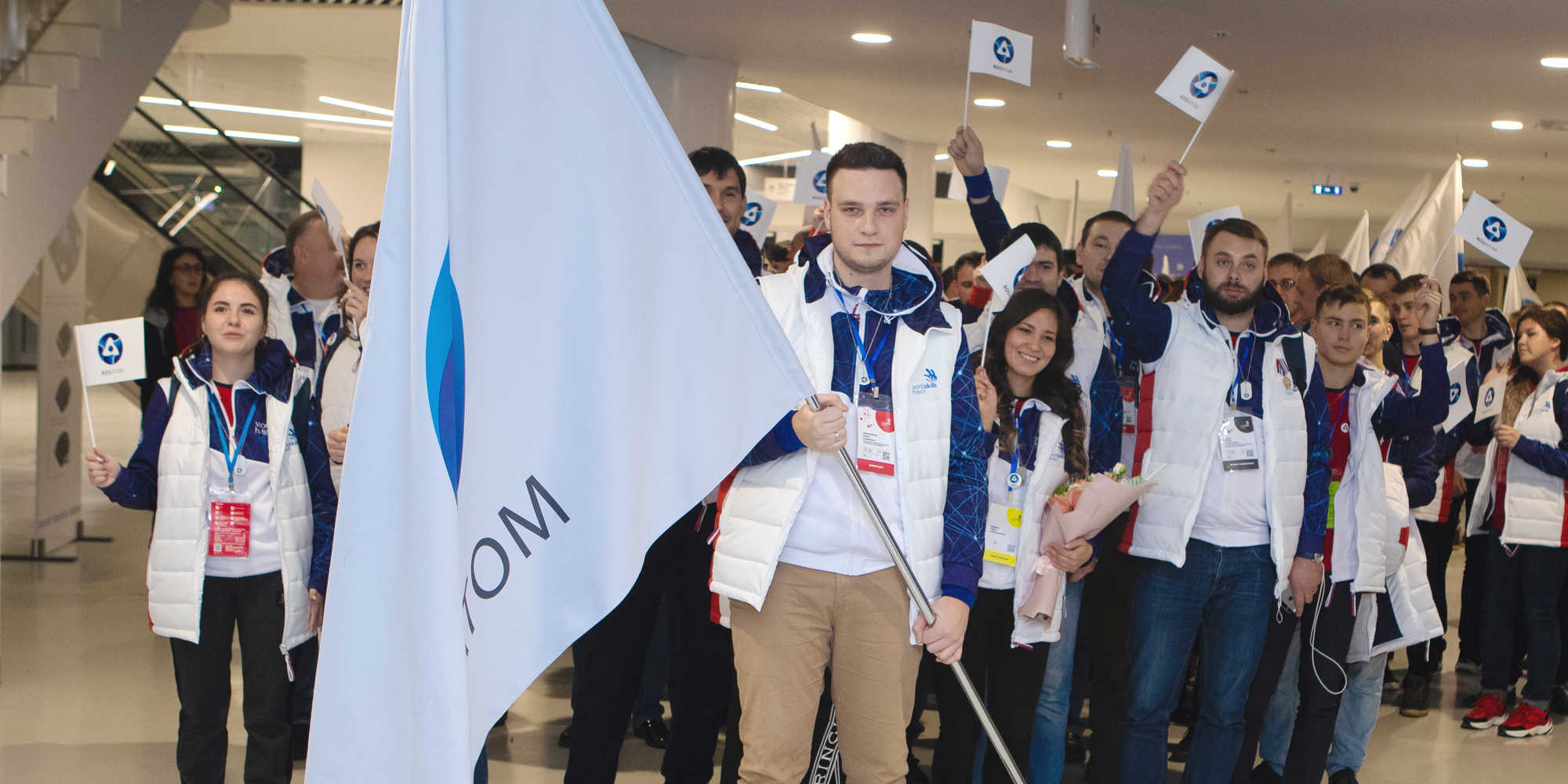 Высокие технологии 2019. WORLDSKILLS Hi-Tech 2022. Росатом команда WORLDSKILLS. Команда Росатома WORLDSKILLS 2020. Hi Tech 2019 Росатом.