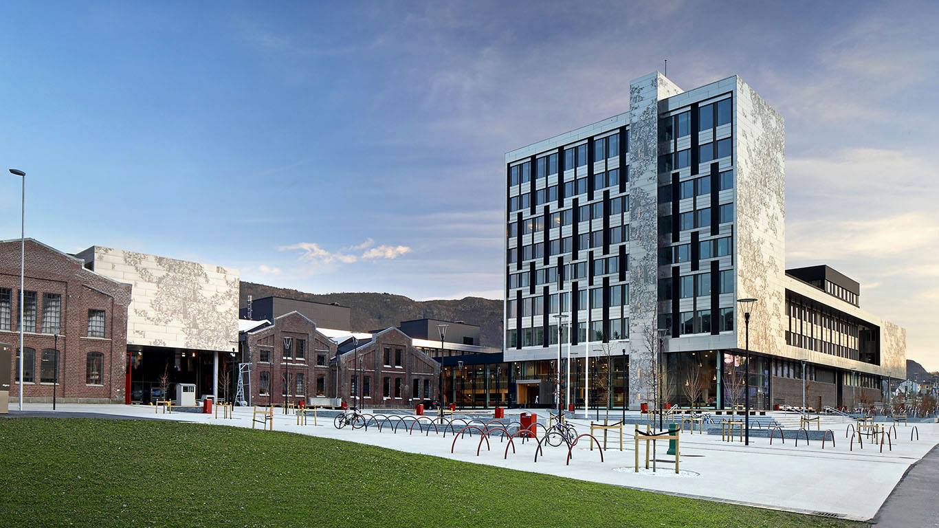 Университет в норвегии